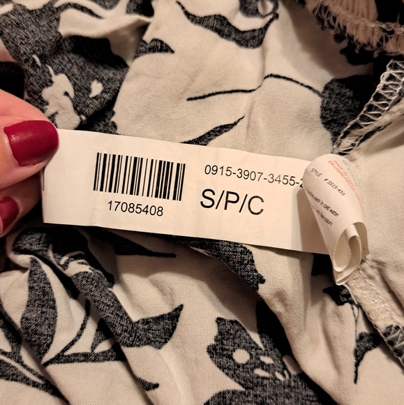 Contempo Size S White and Black Floral Maxi Skirt - Picture 3 of 8